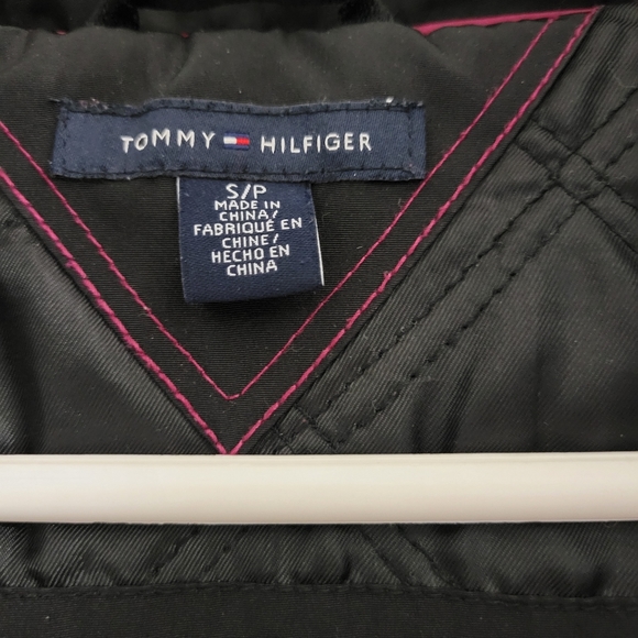 Women Tommy hilfiger black down filled short coat size small wind and waterproof - Picture 6 of 7
